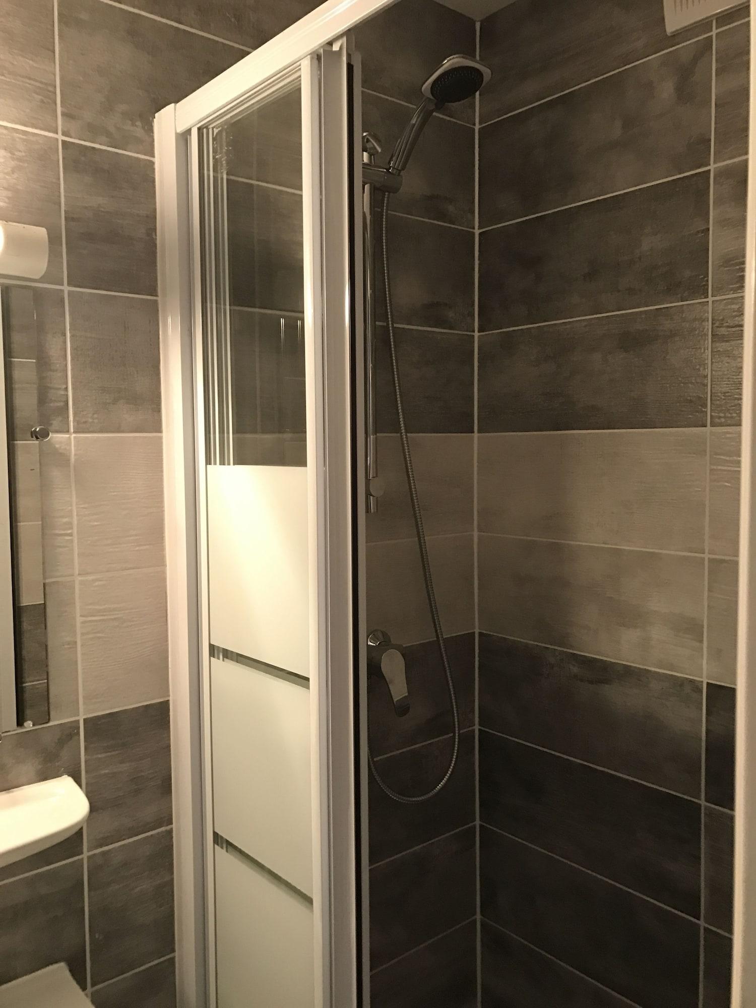Tipi Hotel Париж Екстериор снимка