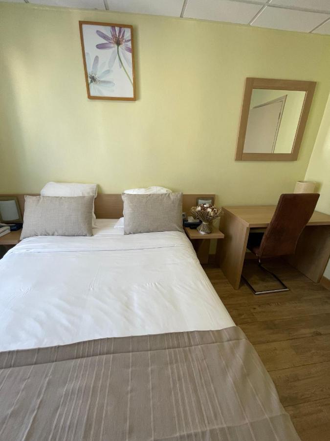 Tipi Hotel Париж Екстериор снимка
